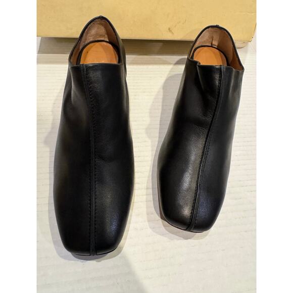 LOQ Shoes - LOQ women's Eva Castaa Black leather Mules size EU 38, US 7.5 nib